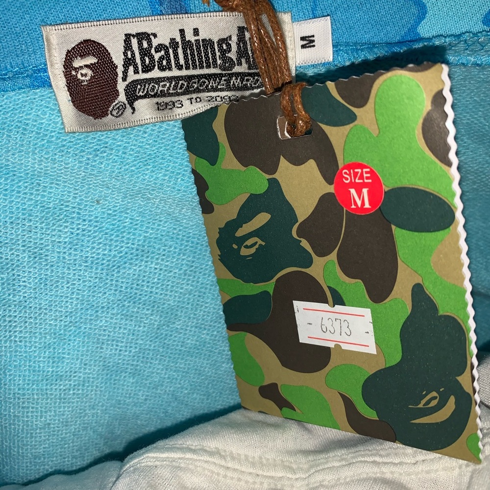 Bape zip up hoodie - Picture 13 of 16